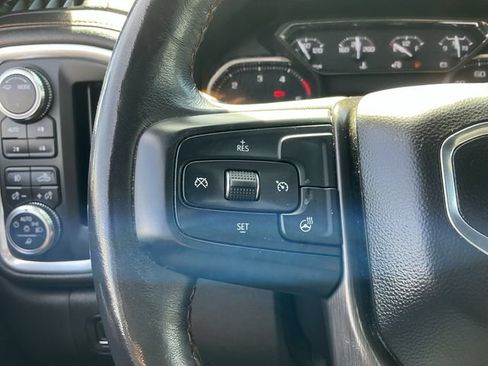Used 2022 GMC Sierra 2500 AT4 w/ AT4 Preferred Package AWD/4WD image 16