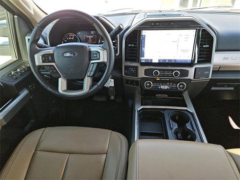 Certified 2022 Ford F250 Lariat w/ Chrome Package image 12