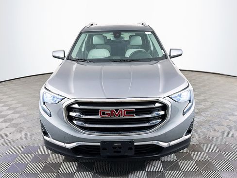 Used 2020 GMC Terrain SLT w/ Preferred Package image 2