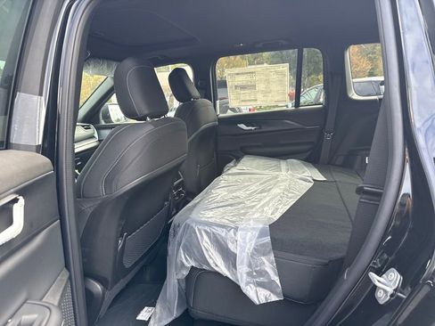 New 2025 Jeep Grand Cherokee Laredo X w/ Trailer Tow Package image 22