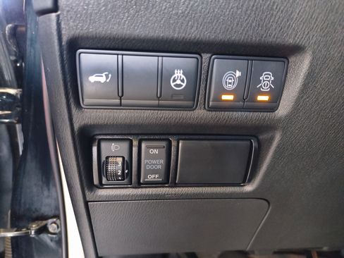 Used 2021 INFINITI QX80 Luxe image 17