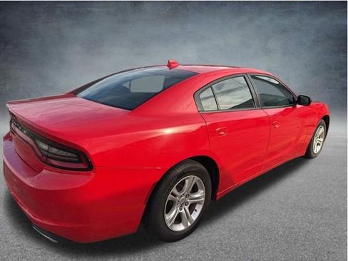 Used 2023 Dodge Charger SXT RWD image 6