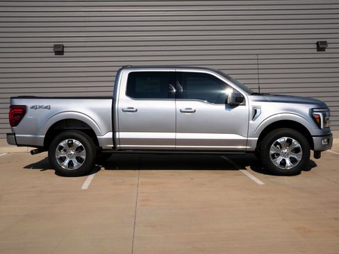 New 2026 Ford F150 Platinum AWD/4WD image 2