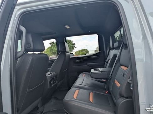 Used 2024 GMC Sierra 1500 AT4 w/ Technology Package image 15