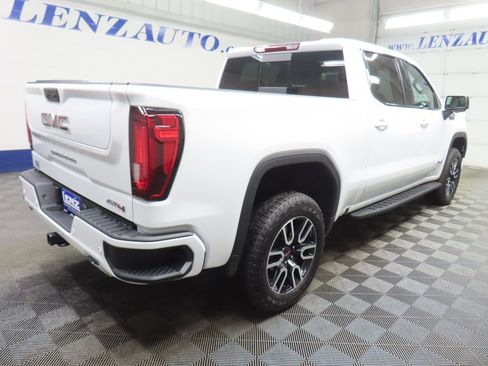 Used 2025 GMC Sierra 1500 AT4 w/ AT4 Premium Package AWD/4WD image 6