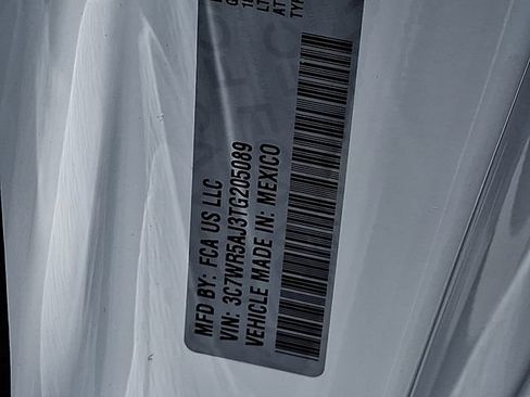 New 2026 RAM 2500 Tradesman AWD/4WD image 9