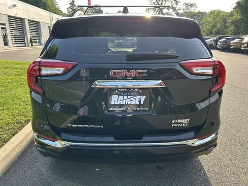 Used 2024 GMC Terrain Denali AWD/4WD image 26