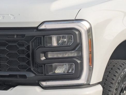 New 2026 Ford F250 XL w/ STX Appearance Package AWD/4WD image 9