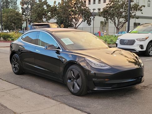 Used 2018 Tesla Model 3 Long Range image 25