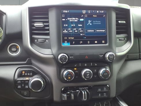 Used 2023 RAM 1500 Big Horn AWD/4WD image 17