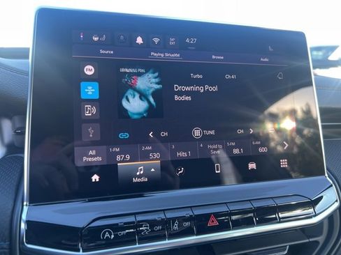 New 2026 Jeep Compass Latitude image 24