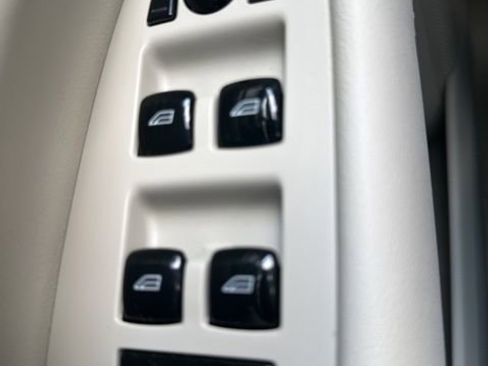 Used 2023 Volvo XC90 B5 Plus w/ Protection Package Premier image 33