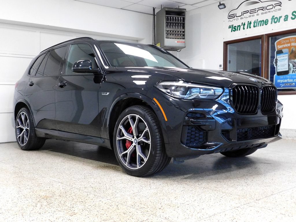 Used 2023 BMW X5 xDrive45e AWD/4WD image 3