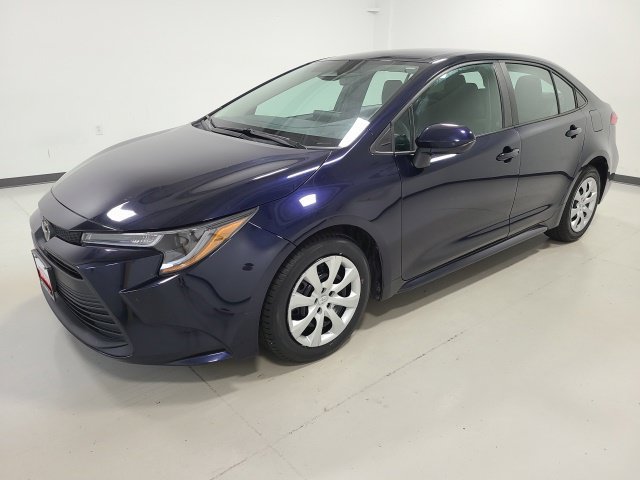 Used 2023 Toyota Corolla LE FWD image 8