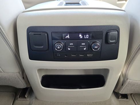 Used 2020 GMC Yukon Denali w/ Open Road Package AWD/4WD image 32