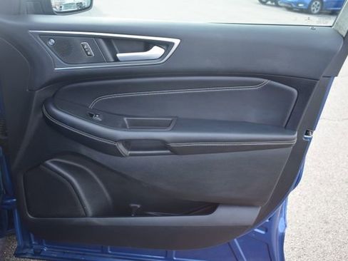 Used 2022 Ford Edge Titanium w/ Equipment Group 301A AWD/4WD image 50