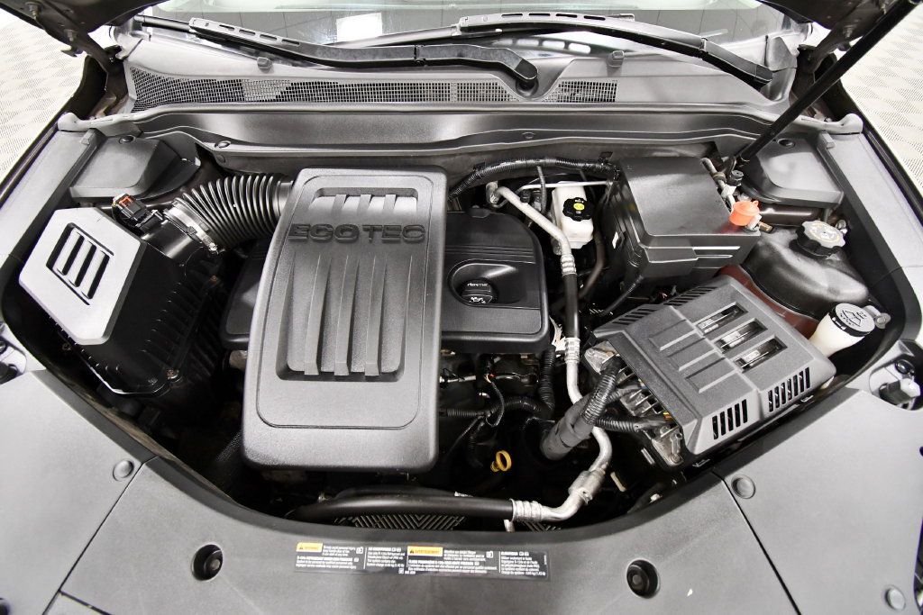 Used 2015 Chevrolet Equinox LTZ AWD/4WD image 12