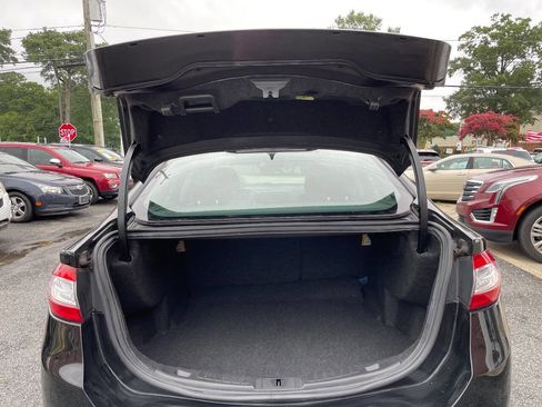 Used 2013 Ford Fusion Titanium image 38