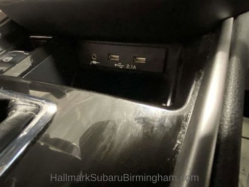 Certified 2022 Subaru Outback Limited image 21