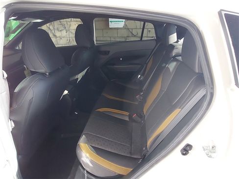 Certified 2025 Subaru Crosstrek 2.5i Sport image 33