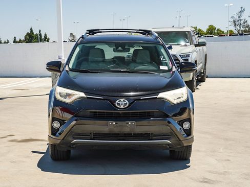 Used 2017 Toyota RAV4 Limited w/ Carpet Mat Package FWD image 2