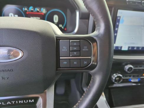 Used 2021 Ford F150 Platinum image 18