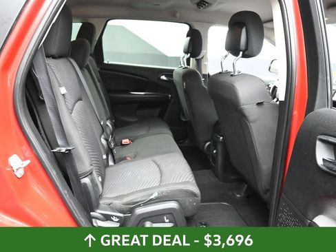 Used 2015 Dodge Journey SXT w/ Flexible Seating Group FWD image 22