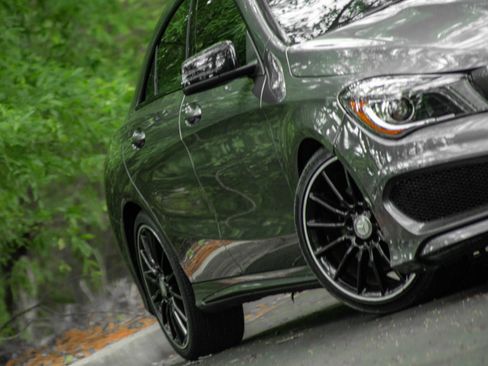 Used 2014 Mercedes-Benz CLA 250 4dr Sdn CLA 250 4MATIC w/ Edition 1 Package image 25