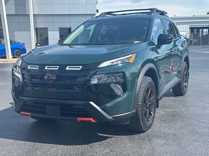New 2026 Nissan Rogue SV w/ Rock Creek Premium Package