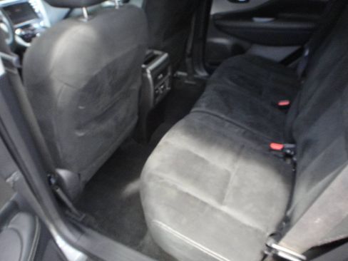 Used 2019 Nissan Murano SV AWD/4WD image 11