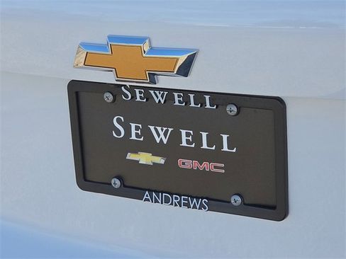 New 2026 Chevrolet Equinox LT image 9