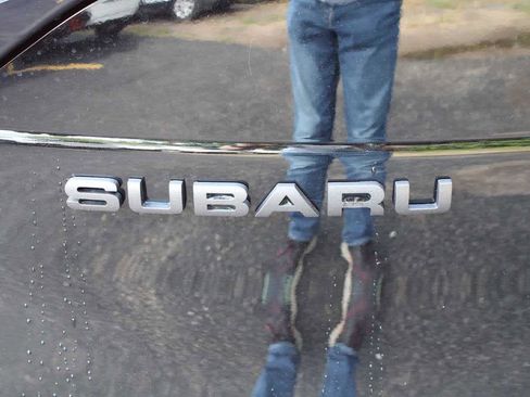 Certified 2025 Subaru Forester Premium image 9