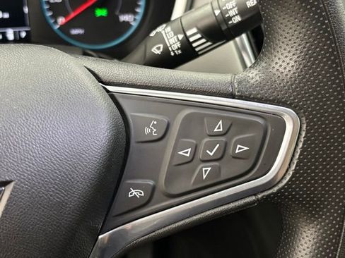 Used 2021 Chevrolet Equinox LS FWD image 18