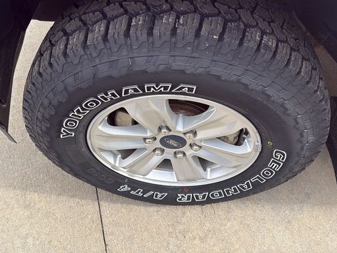 Used 2020 Ford F150 XLT w/ Trailer Tow Package image 3