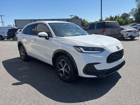 Used 2025 Honda HR-V EX-L image 9