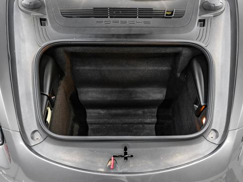 Used 2022 Porsche 718 Cayman image 47