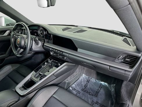 Certified 2020 Porsche 911 Carrera S image 30