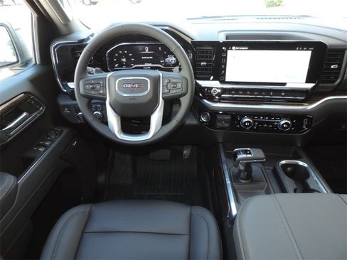 New 2025 GMC Sierra 1500 Elevation w/ Elevation Premium Package image 18