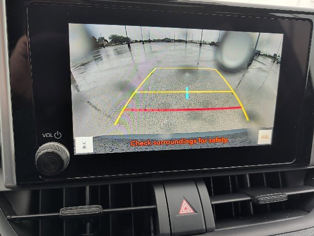 Certified 2025 Toyota RAV4 XLE w/ Convenience Package FWD image 17