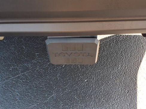 Used 2025 Toyota 4Runner SR5 image 10