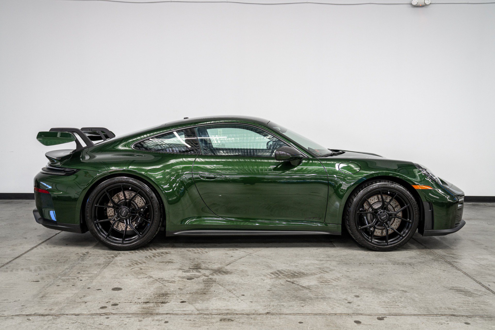 Used 2026 Porsche 911 GT3 RWD image 42