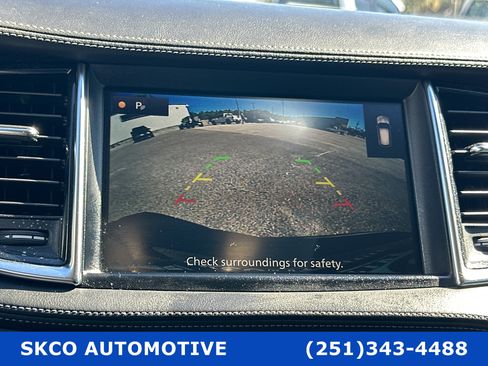 Used 2020 INFINITI QX50 Luxe w/ Navigation Package image 17