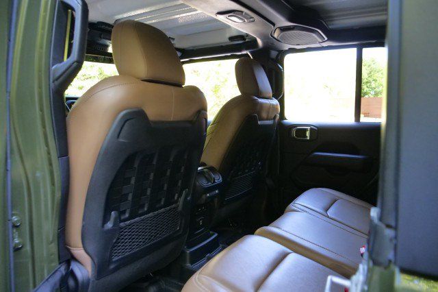 Used 2021 Jeep Wrangler Unlimited Rubicon AWD/4WD image 24
