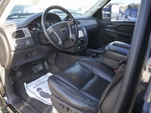 Used 2013 Chevrolet Silverado 2500 LTZ w/ LTZ Plus Package image 8