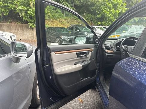 Used 2019 Honda CR-V EX-L image 8