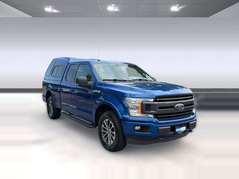 Used 2018 Ford F150 XLT w/ Equipment Group 302A Luxury AWD/4WD image 7