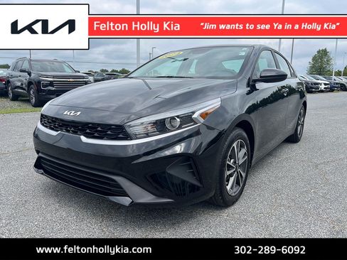 Used 2024 Kia Forte LXS FWD image 1