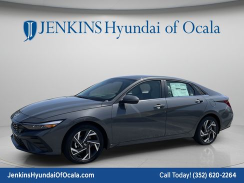 New 2026 Hyundai Elantra Limited FWD image 13