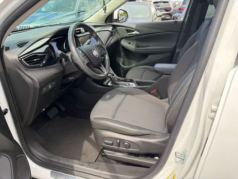 Used 2023 Buick Encore GX Preferred w/ Cold Weather Comfort Package FWD image 21