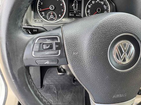Used 2016 Volkswagen Tiguan S FWD image 42